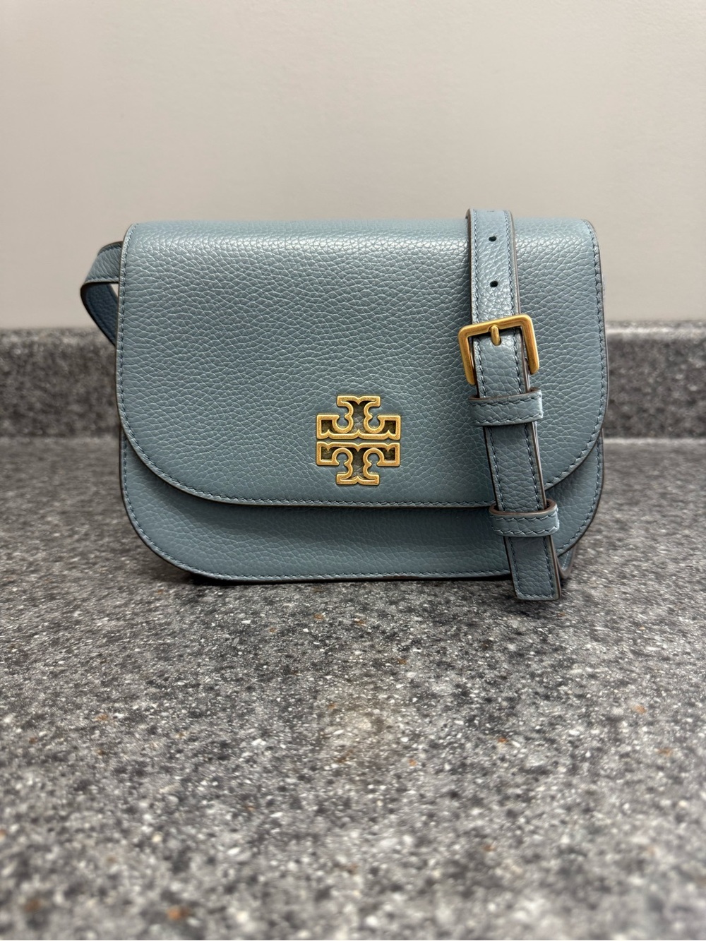 NWOT Tory Burch Britten Logo Saddle Bag Slate Blue/Brunnera Pebble Leather $458